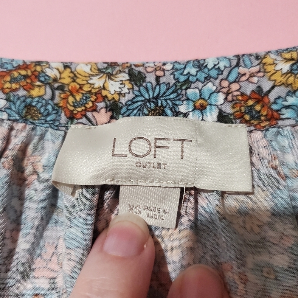 🌷 Loft Outles Summer Spring Flower Floral Retro Long Sleeve Top high low - Picture 2 of 5